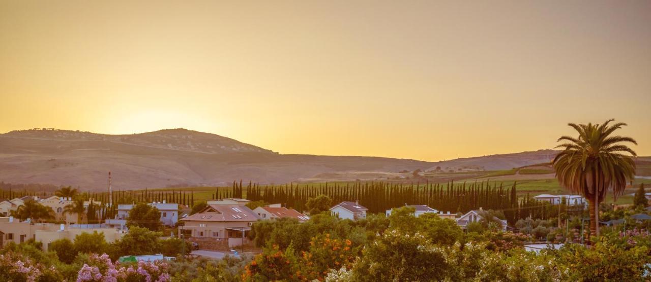 Grand Vista Boutique Hotel And Spa Yuval Exterior photo